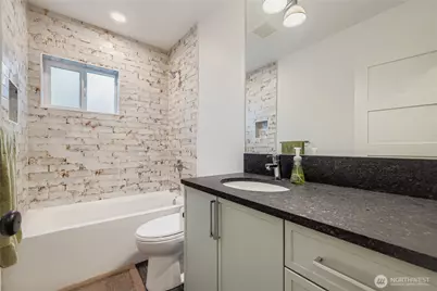 3649 Francis Avenue N #A, Seattle, WA 98103 - Photo 19