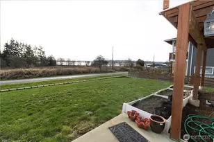 1575 Kingsley Ave, Blaine, WA 98230 - Photo 17