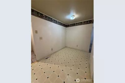 7106 38th Drive SE, Lacey, WA 98503 - Photo 7