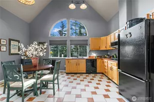 1103 Berry Way, Lummi Island, WA 98262 - Photo 9
