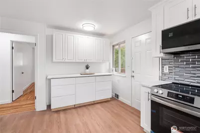 16624 3rd Avenue S, Burien, WA 98148 - Photo 9