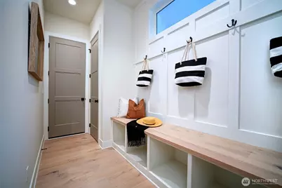 8718 128th Avenue NE, Kirkland, WA 98033 - Photo 3