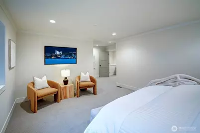 8718 128th Avenue NE, Kirkland, WA 98033 - Photo 17