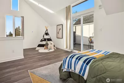 8573 Mary Avenue NW, Seattle, WA 98117 - Photo 23