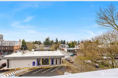 8573 Mary Avenue NW, Seattle, WA 98117 - Photo 29