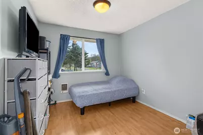 209 Nenant Street S, Bucoda, WA 98530 - Photo 11