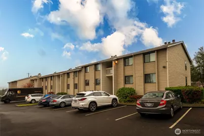 1327 S Puget Drive #F-27, Renton, WA 98055 - Photo 19