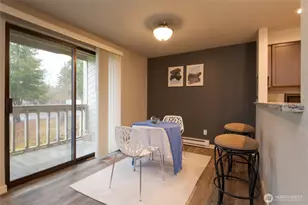 1327 S Puget Dr, Renton, WA 98055 - Photo 9