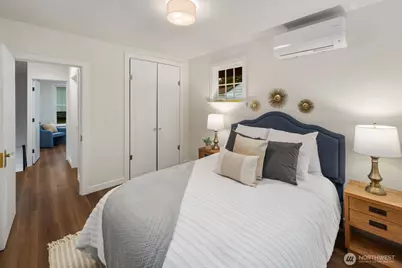 4521 47th Avenue SW, Seattle, WA 98116 - Photo 17