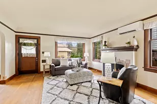 7705 3rd Ave NW, Seattle, WA 98117 - Photo 3