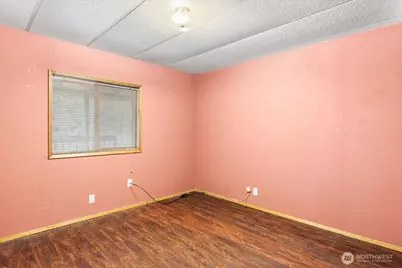 5724 203rd Street Ct E, Spanaway, WA 98387 - Photo 7