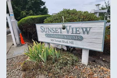 901 Sunset Boulevard NE #210, Renton, WA 98056 - Photo 1