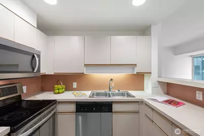 98 Union Street #408, Seattle, WA 98101 - Photo 11