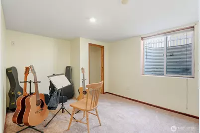 2521 W Walton Avenue, Spokane, WA 99205 - Photo 17