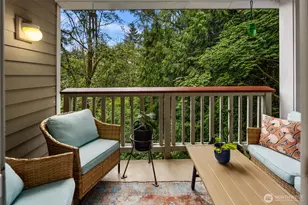18501 SE Newport Way, Issaquah, WA 98027 - Photo 17
