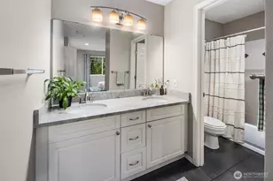 18501 SE Newport Way, Issaquah, WA 98027 - Photo 11