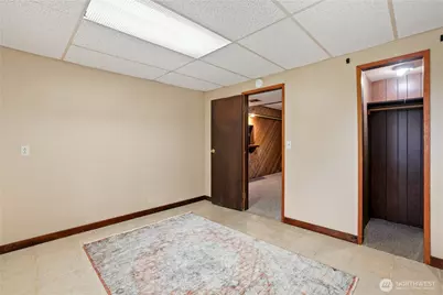 24837 34th Avenue S, Kent, WA 98032 - Photo 27