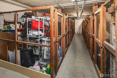 5810 Cowen Place NE #106, Seattle, WA 98105 - Photo 23