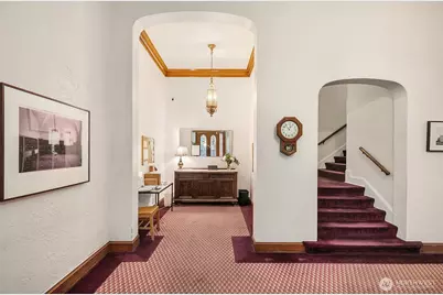 5810 Cowen Place NE #106, Seattle, WA 98105 - Photo 19