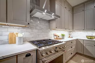 12819 NE 65th Ln, Kirkland, WA 98033 - Photo 15