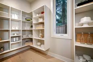 12819 NE 65th Ln, Kirkland, WA 98033 - Photo 17