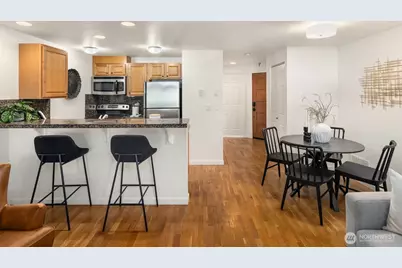 512 10th Avenue E #3, Seattle, WA 98102 - Photo 7