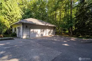 2102 2104 Mark Street NE, Lacey, WA 98516 - Photo 3