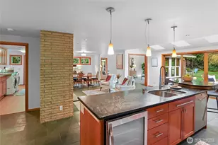 6133 NE Lariat Loop, Bainbridge Island, WA 98110 - Photo 15