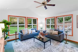 6133 NE Lariat Loop, Bainbridge Island, WA 98110 - Photo 21