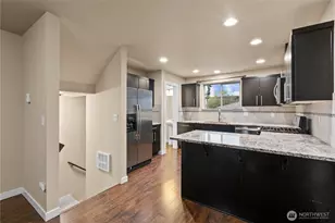 12039 35th Ave NE, Seattle, WA 98125 - Photo 7