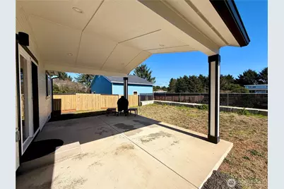 354 Sand Dune Avenue NW, Ocean Shores, WA 98569 - Photo 37