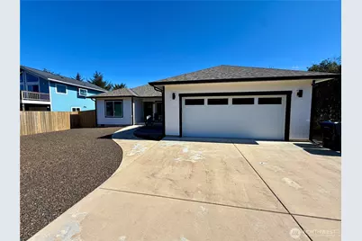354 Sand Dune Avenue NW, Ocean Shores, WA 98569 - Photo 1