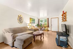 10016 52nd Dr NE, Marysville, WA 98270 - Photo 5