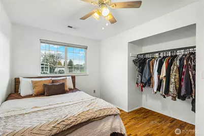 924 9th Street SW, Puyallup, WA 98371 - Photo 25