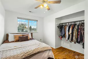 924 9th St SW, Puyallup, WA 98371 - Photo 25