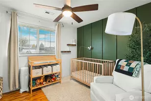 924 9th St SW, Puyallup, WA 98371 - Photo 17