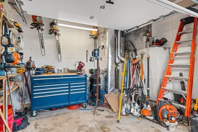 924 9th Street SW, Puyallup, WA 98371 - Photo 33