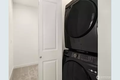 21822 25th Avenue SE #B, Bothell, WA 98021 - Photo 27