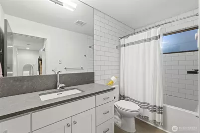 5634 Fauntleroy Way SW #A, Seattle, WA 98136 - Photo 9