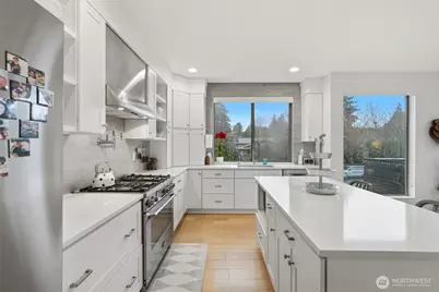 5634 Fauntleroy Way SW #A, Seattle, WA 98136 - Photo 21