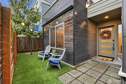 5634 Fauntleroy Way SW #A, Seattle, WA 98136 - Photo 3