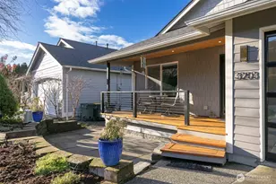 3203 Brandywine Ct, Bellingham, WA 98226 - Photo 3