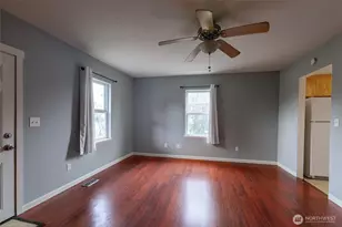 6142 S Park Ave, Tacoma, WA 98408 - Photo 5