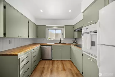 300 Angier Avenue, Cashmere, WA 98815 - Photo 15