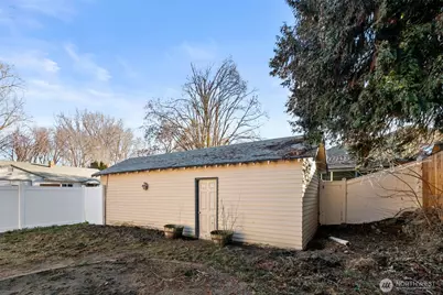 300 Angier Avenue, Cashmere, WA 98815 - Photo 31