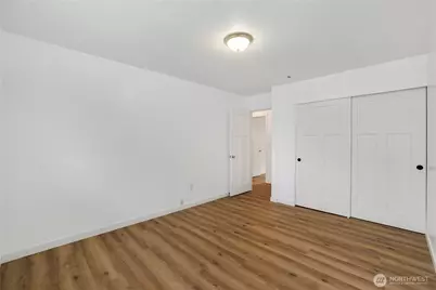 9904 14th Avenue E, Tacoma, WA 98445 - Photo 13