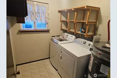 6808 S Montgomery Street, Tacoma, WA 98409 - Photo 9