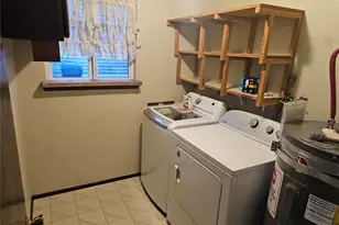 6808 S Montgomery St, Tacoma, WA 98409 - Photo 9