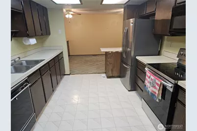 6808 S Montgomery Street, Tacoma, WA 98409 - Photo 3