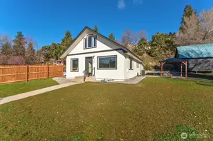 124 Boetzkes Ave, Manson, WA 98831 - Photo 3